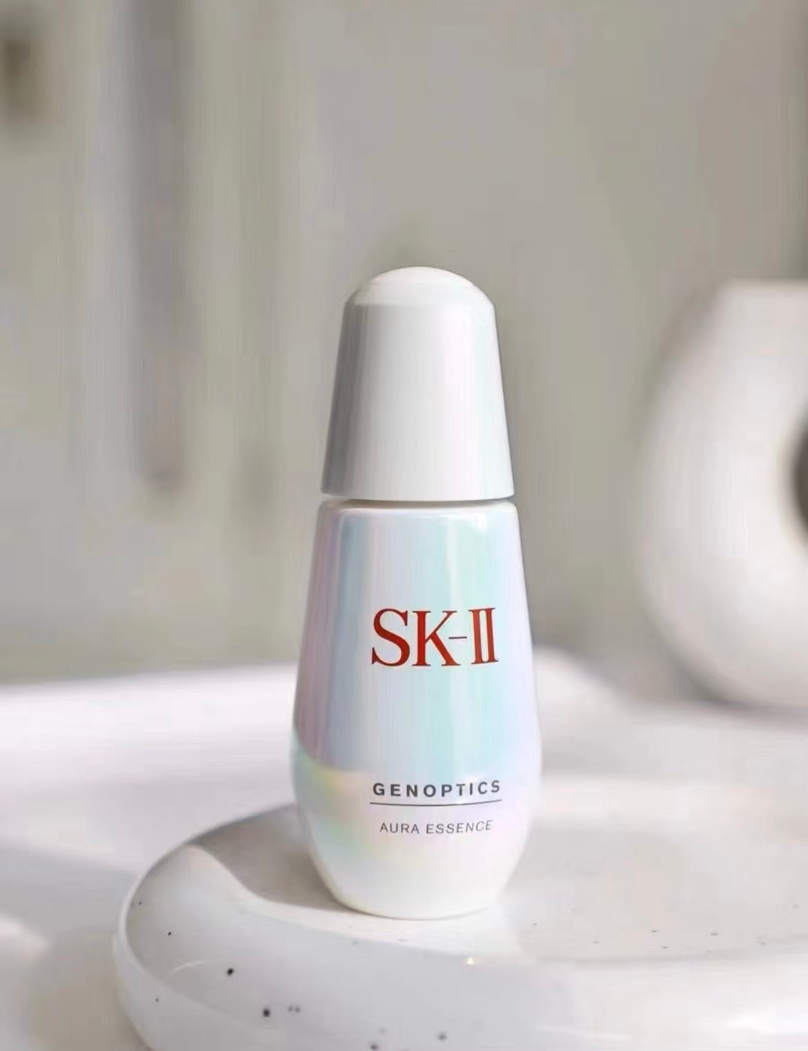 SKII GenOptics Ultraura Essence Serum - Brightening - 1.7 oz